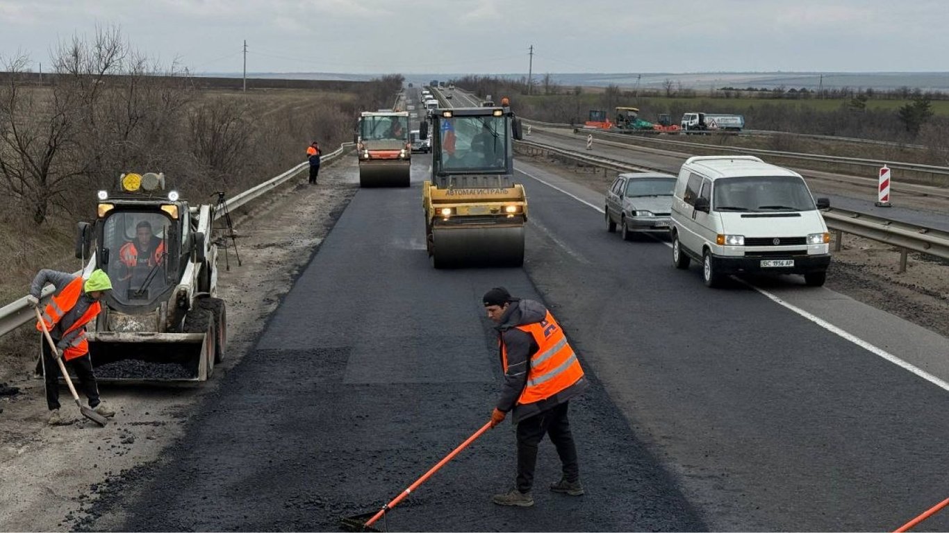 Будівництво дороги в Одеській області
