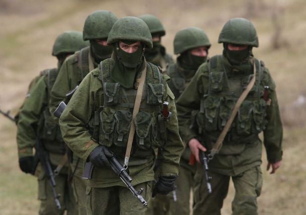 П'яні окупанти влаштували ДТП в Алчевську: загинув комбриг та троє військових РФ