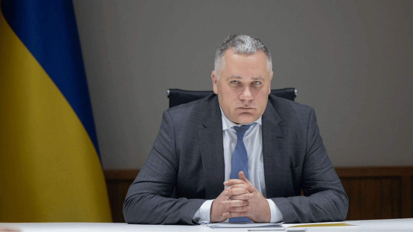 Жовква та Сибіга повертають нагороди