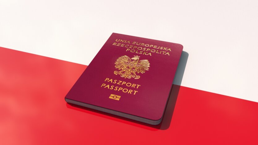 Не лише термін проживання: Польща посилює всі критерії для отримання громадянства