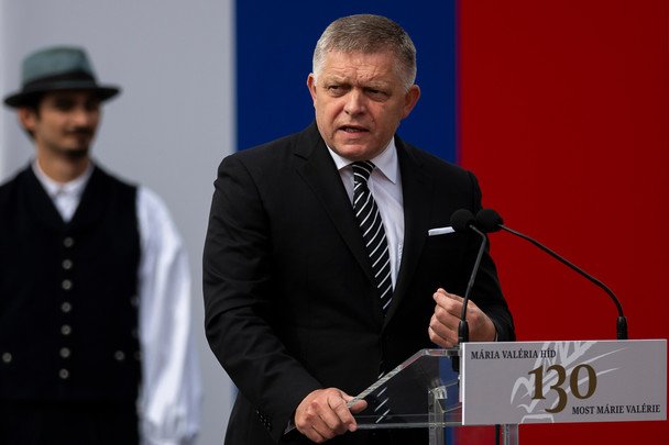 Фіцо закликає ЄС до переговорів з Росією