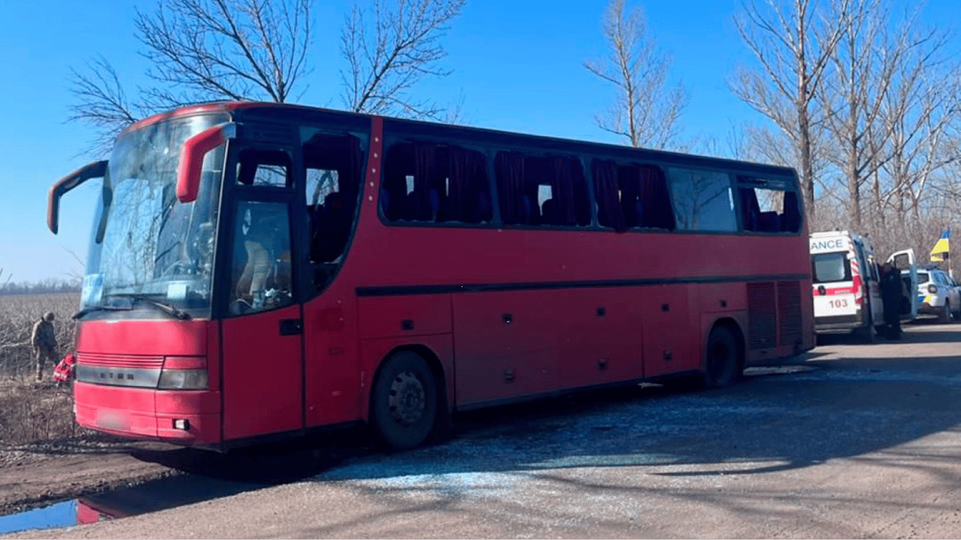Атака на автобус на Харківщині