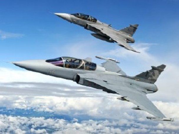 Винищувачі Gripen та Rafale