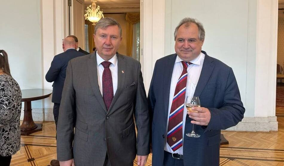 Депутат закликає до миру