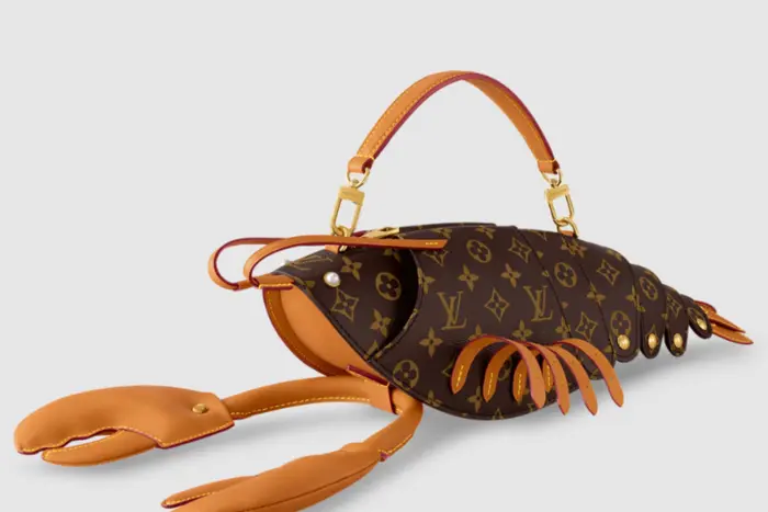 Louis Vuitton представив гаманець-омара за $7450: що всередині