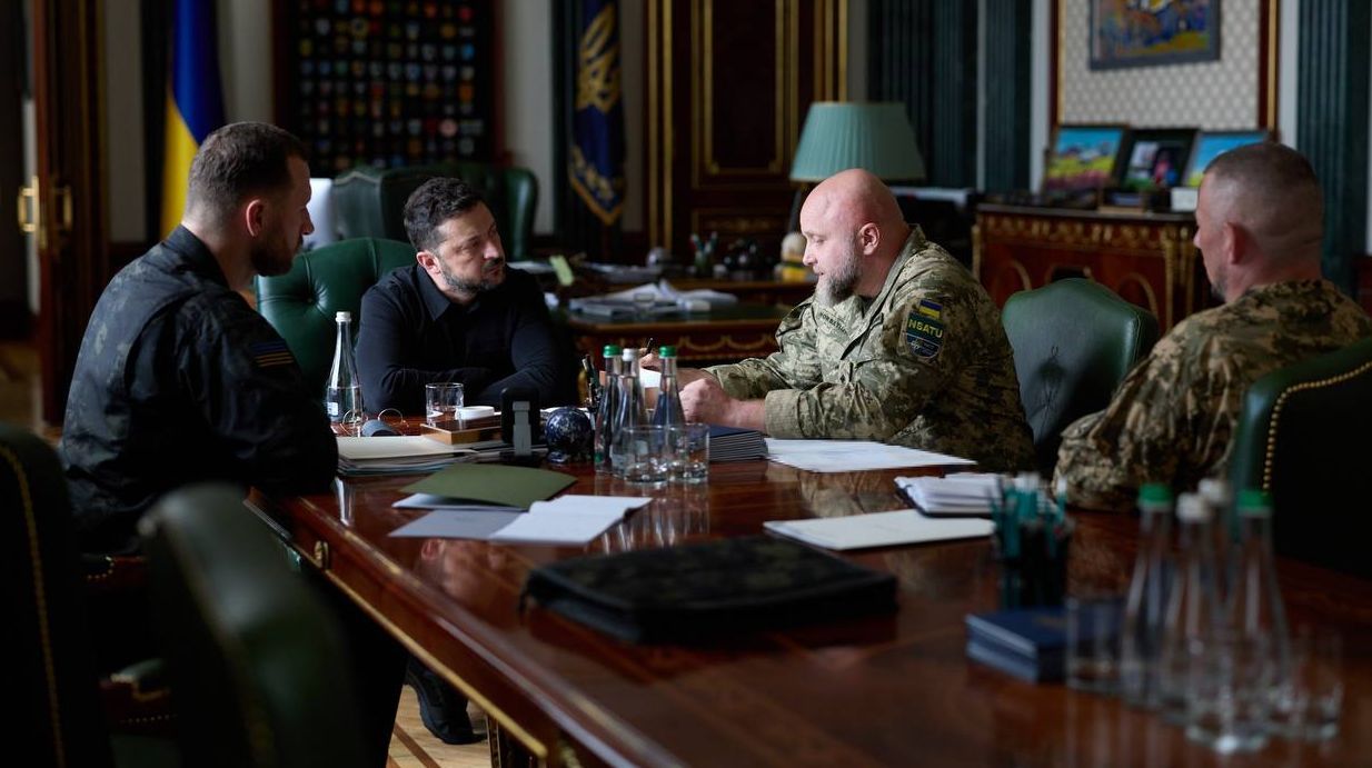 Зеленський на нараді з військовими