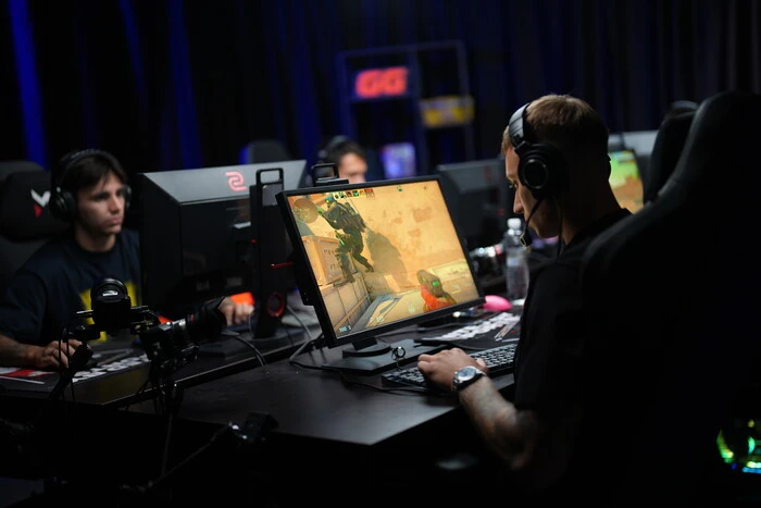 Легендарний футбольний клуб зіграв у Counter-Strike 2: історичний матч в Україні