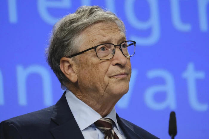 Bill Gates on the Future of Programmers: Why They Will Not Be Replaced by Artificial Intelligence