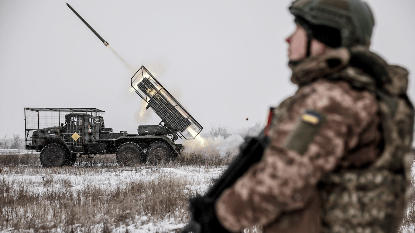 ЗСУ обстрілюють російські арсенали