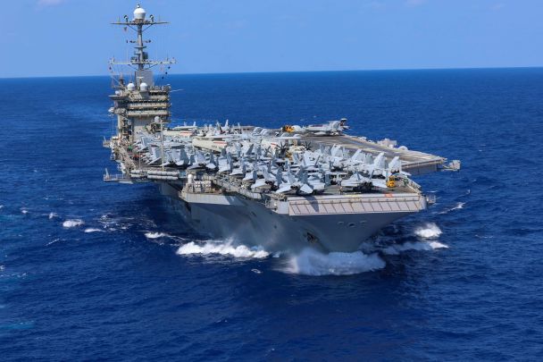 Авіаносна група США на морі