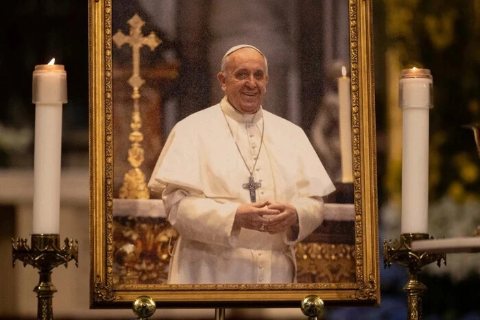 Die Beerdigung des Papstes wird nicht traditionell durchgeführt