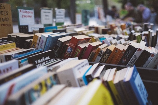 Вилучення російських книг з пропагандою