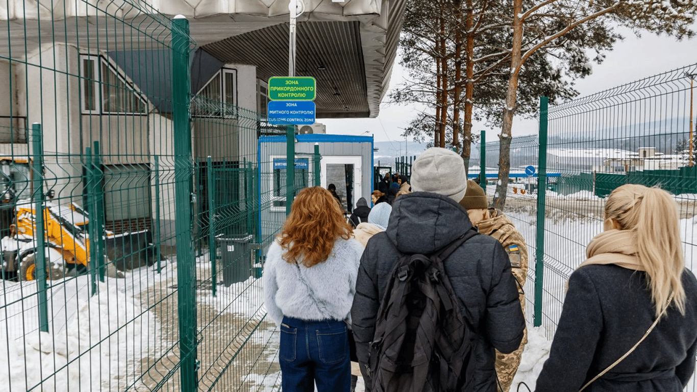 С 2026 года для безвизового въезда в ЕС потребуется электронное разрешение ETIAS