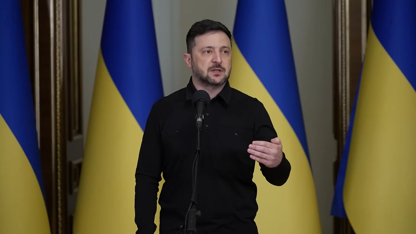 Зеленський на святкуванні Конституції