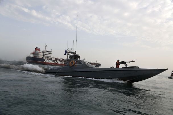Угроза блокировки Ормузского пролива