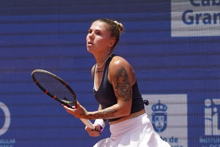 Українка Олійникова перемагає на турнірі WTA в Італії: батько-тренер захищає країну