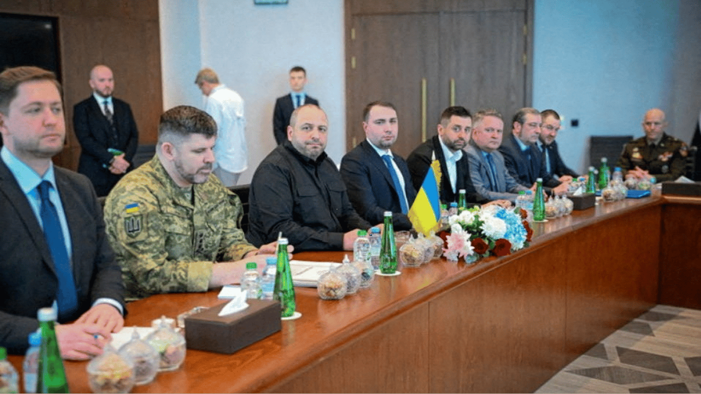 Kreml blockiert Friedensgespräche: Warum Russland in Abu Dhabi mauert