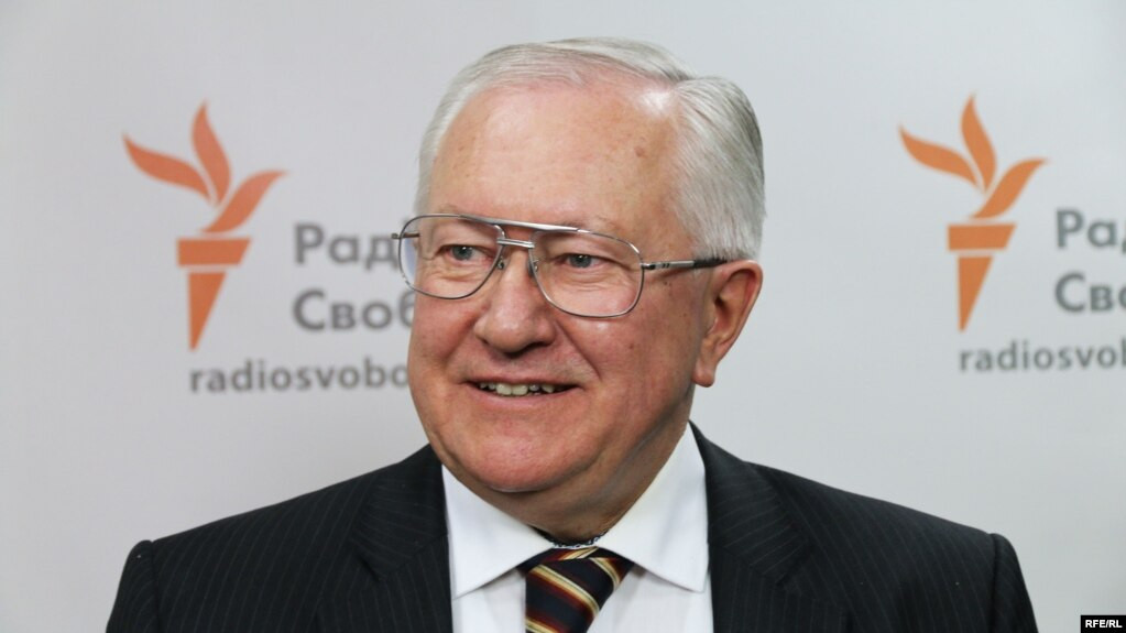 Tarasuik returns Polish order