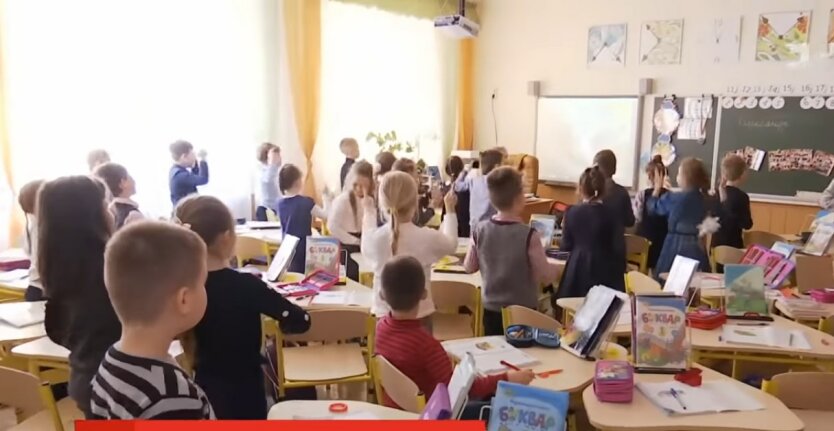 З 1 вересня закриють школи: які навчальні заклади втратять фінансування