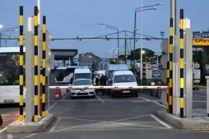 Delay at the Shehyni checkpoint