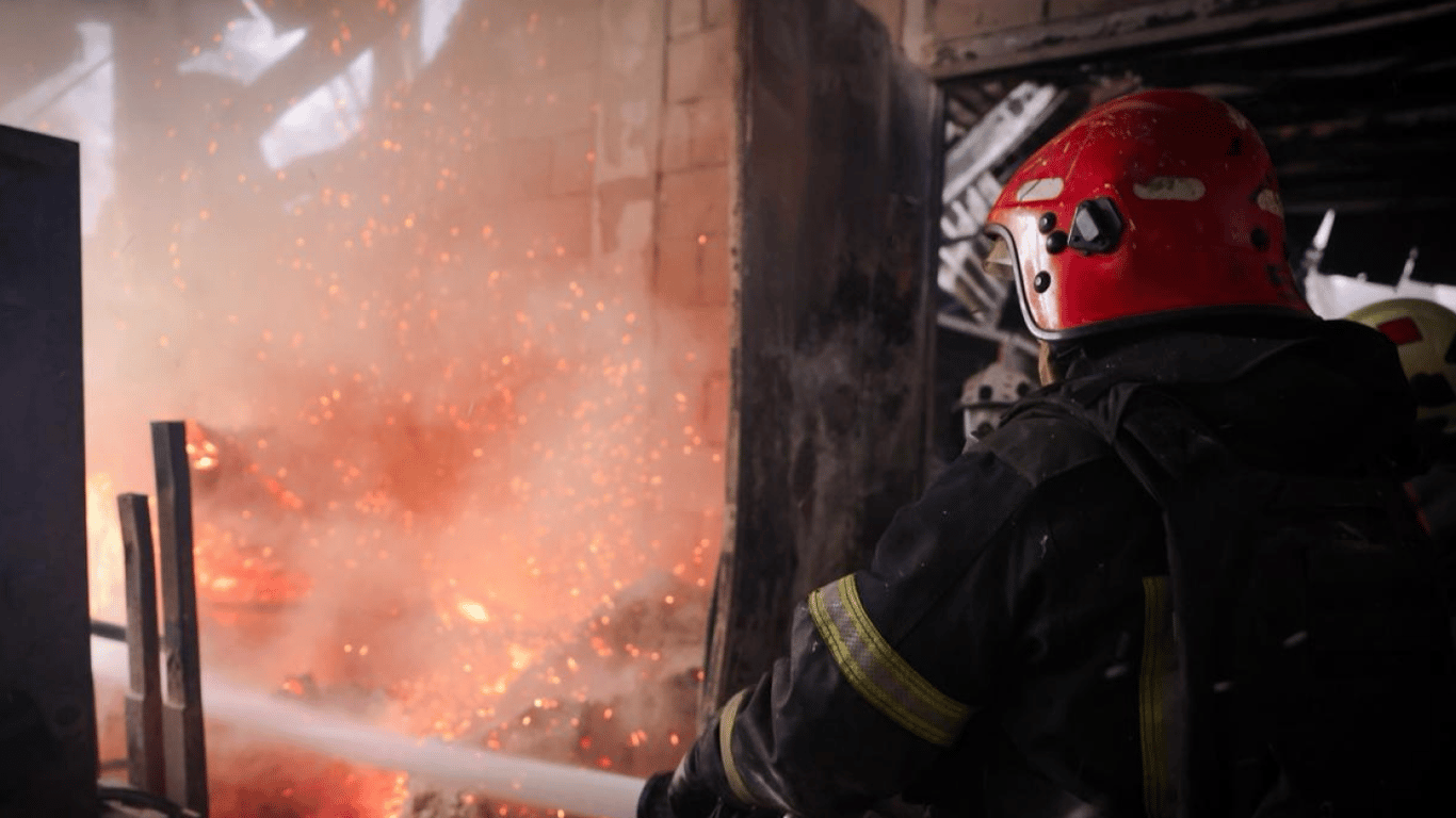 Поранені люди після обстрілу Харківщини
