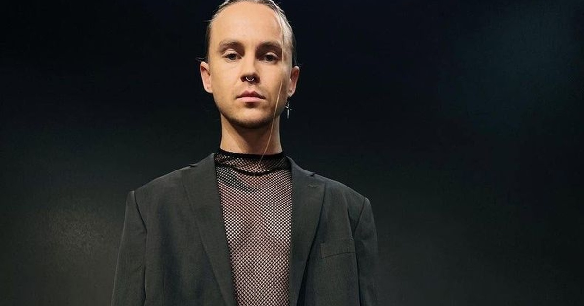 Fremder im Sand festgesteckt: Wie Sänger Artem Pyvovarov zur Rettung kam
