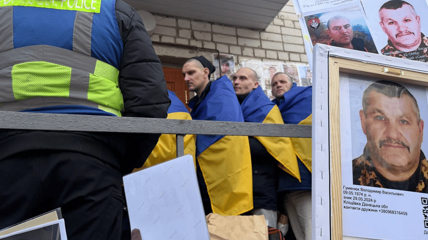 302 osoby odzyskały wolność. Szczegóły największej od dłuższego czasu wymiany jeńców