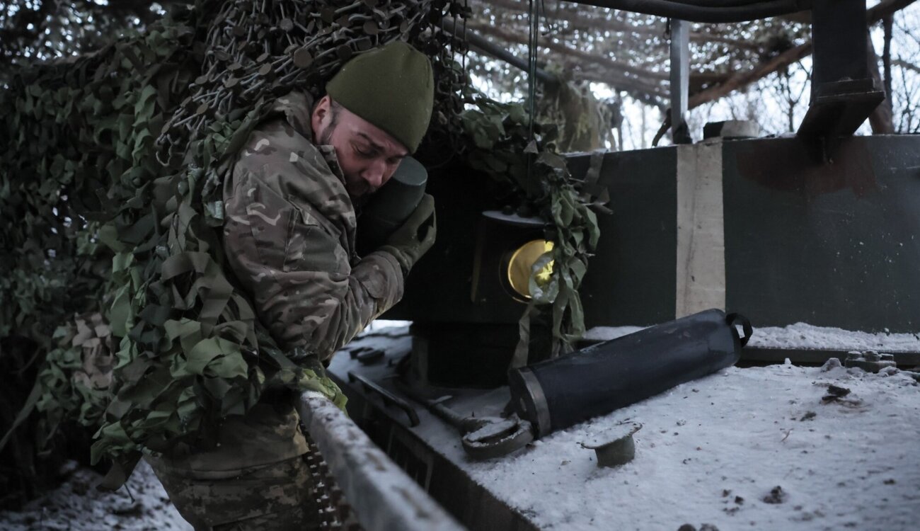 Бойові дії на Донеччині, зростання тиску