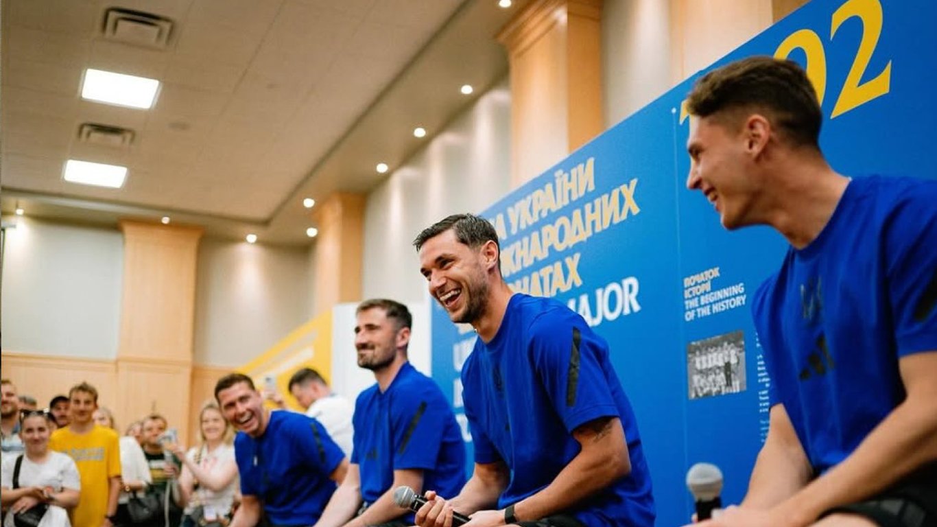 Роман Яремчук, новий гравець Ліона