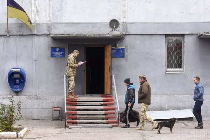 Стычка в Харькове между военными и гражданскими