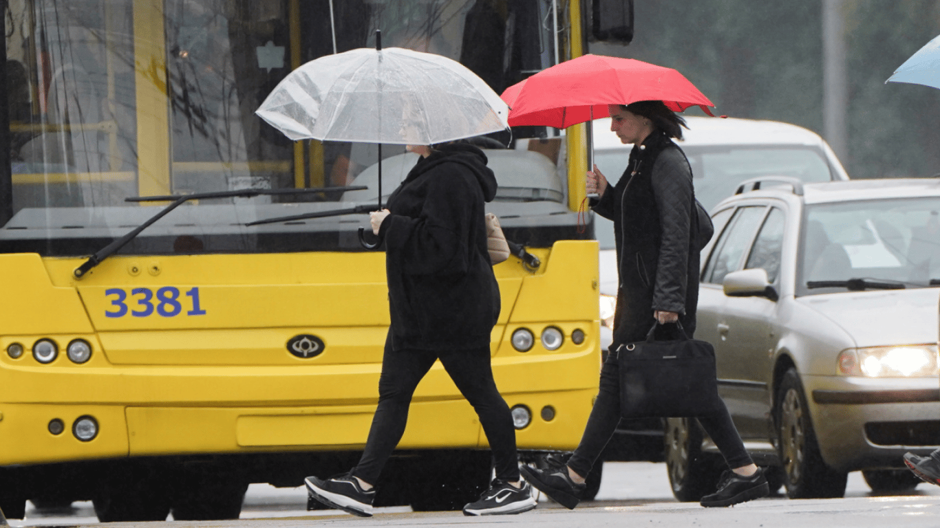 3 kwietnia w Kijowie: temperatura do 18°C i przelotne opady
