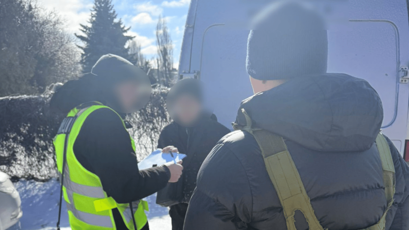 В Роздольной задержан россиянин, предлагавший нелегальный переход в Молдову за 9,6 тысяч долларов