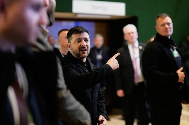 Переговори України, США, Росії в ОАЕ