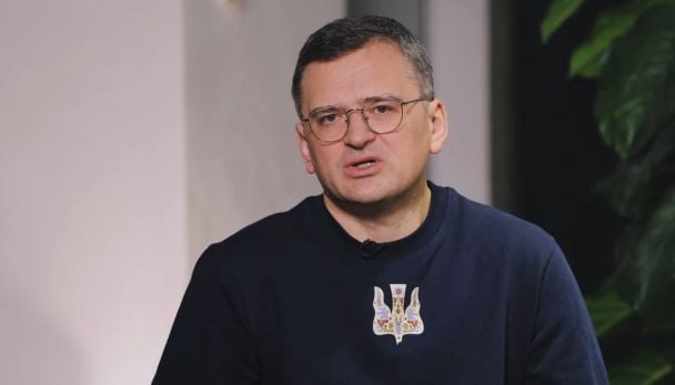 Дмитрий Кулеба про повестку: Я не буду убегать за границу