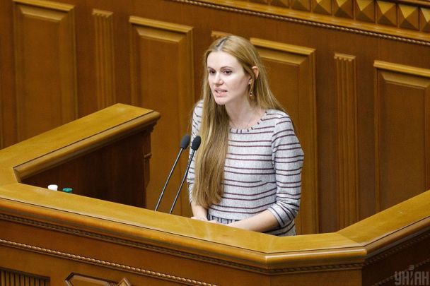 НАБУ та САП викрили злочинну групу: в організації підозрюють народну депутатку