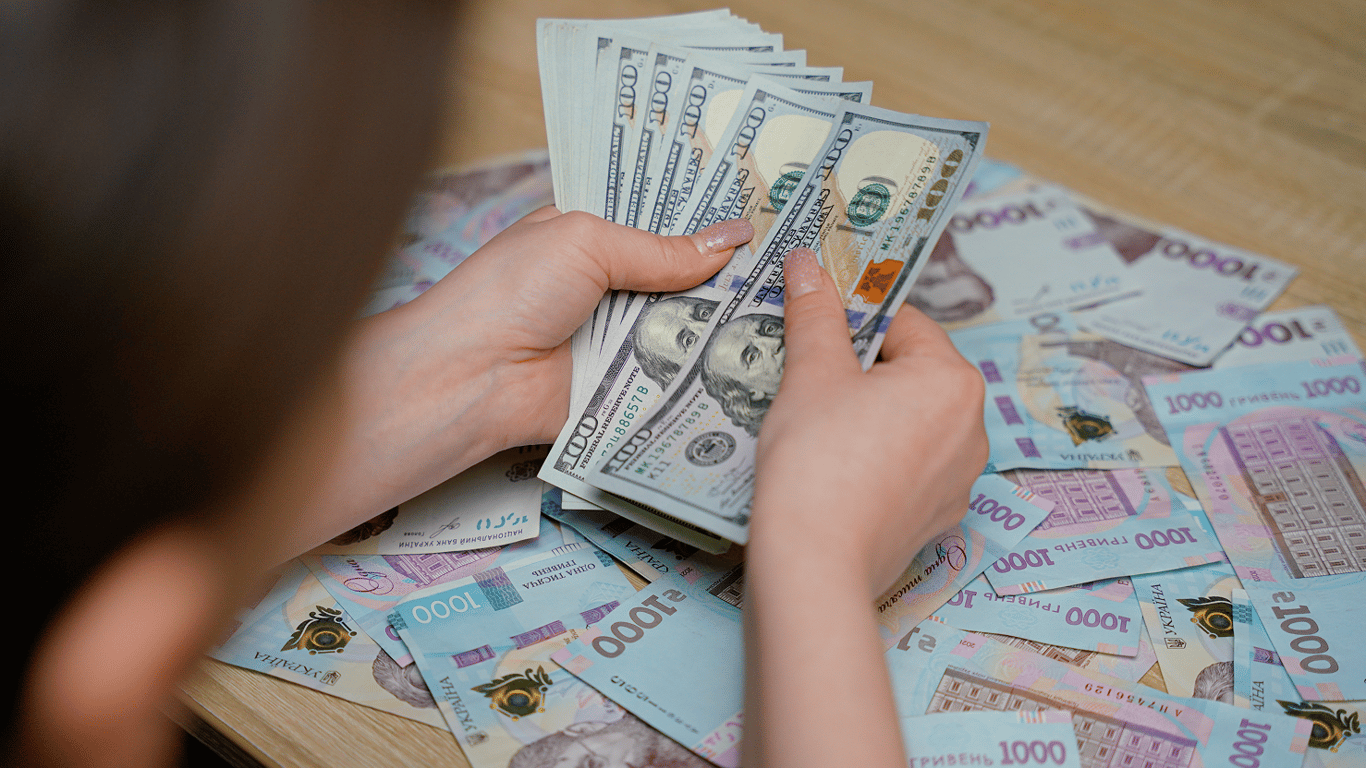 Фінансове утримання подружжя в Україні