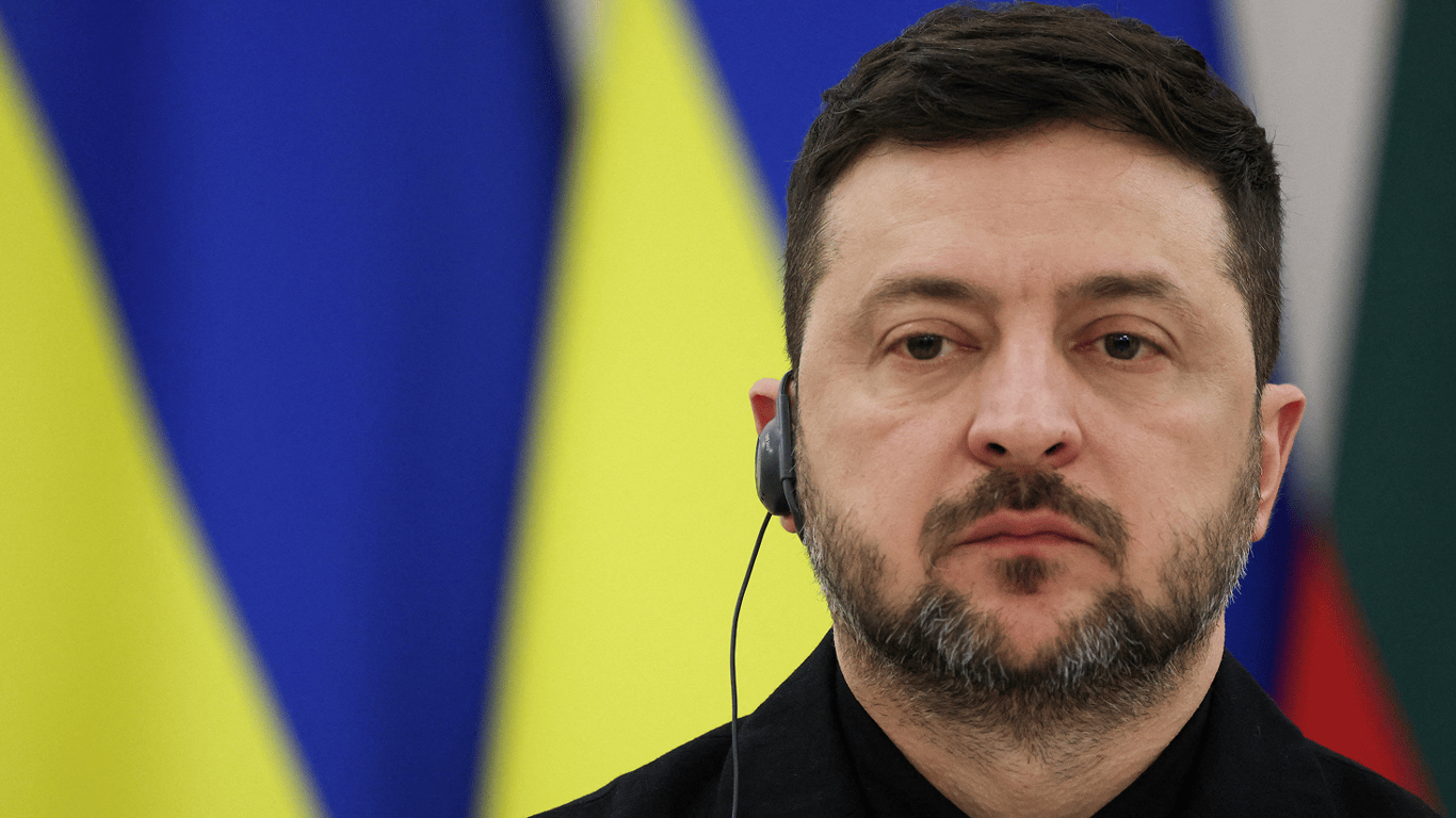 Zelenskyy: Russia Would Need a Minimum of Two Years to Seize Donbas