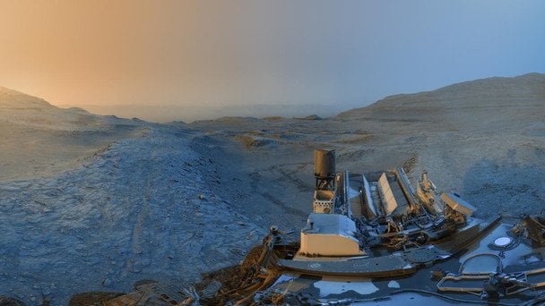 NASA rover shows Mars under Earth-like sky: a unique panorama