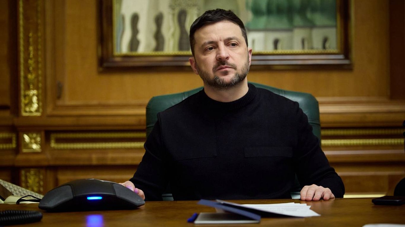 Зеленский объявил пасхальное перемирие