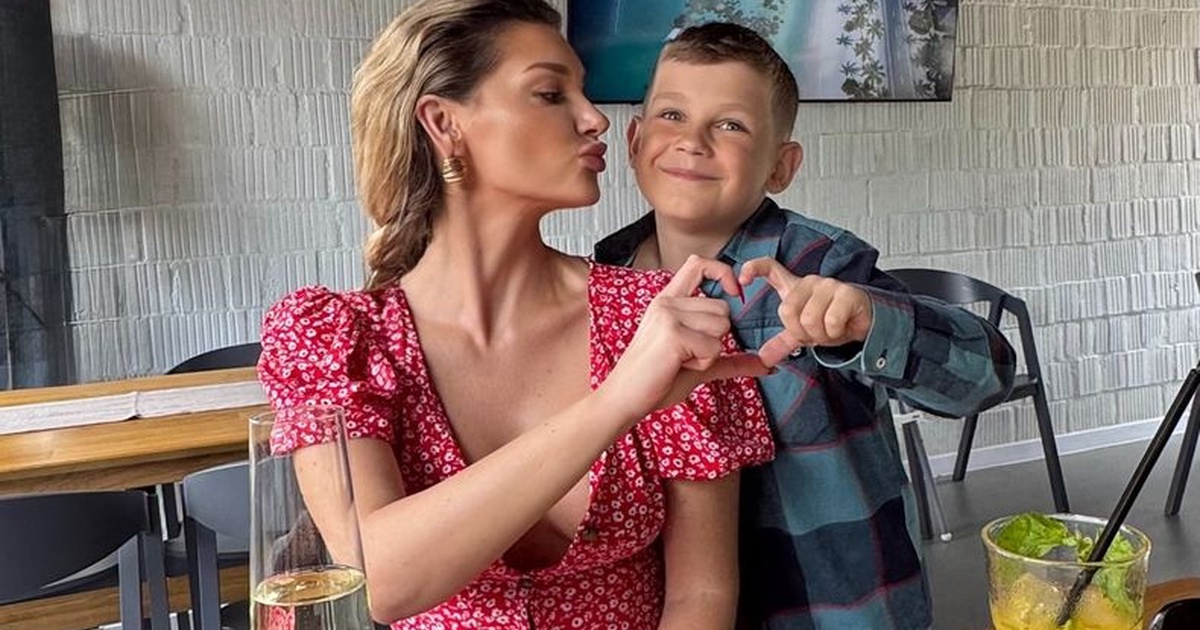 Mischa Romanowa und ihr Sohn genießen Auszeit im Karpatenort Schajan – Urlaubsbilder begeistern Fans