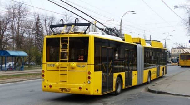 Зупинка трамвая через обстріл Києва