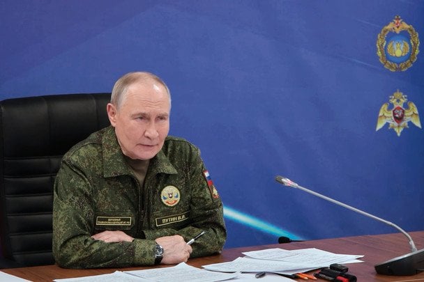 Російські дрони атакують Україну