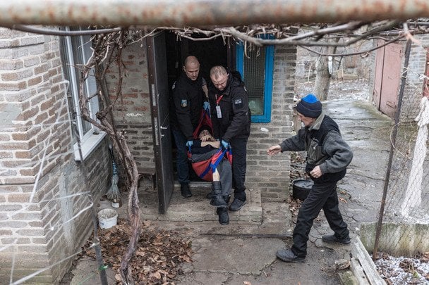 Evacuation of civilians from border villages