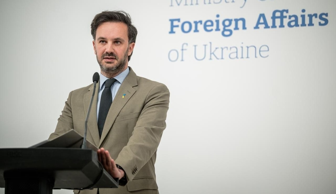 Дрон врізався в трубу електростанції