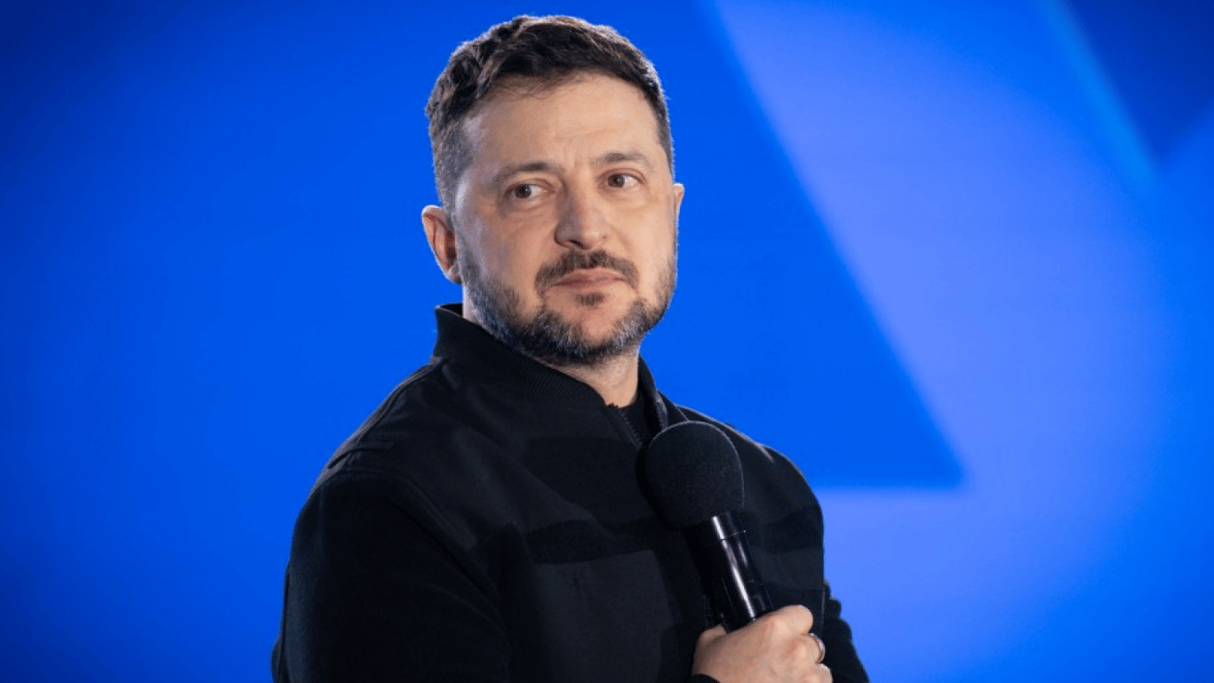 Зеленський і експерти з дронами