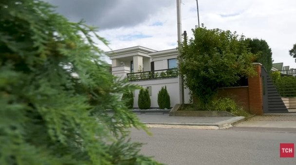 НАЗК выявило незаконные активы на 23 млн грн у закарпатского таможенника