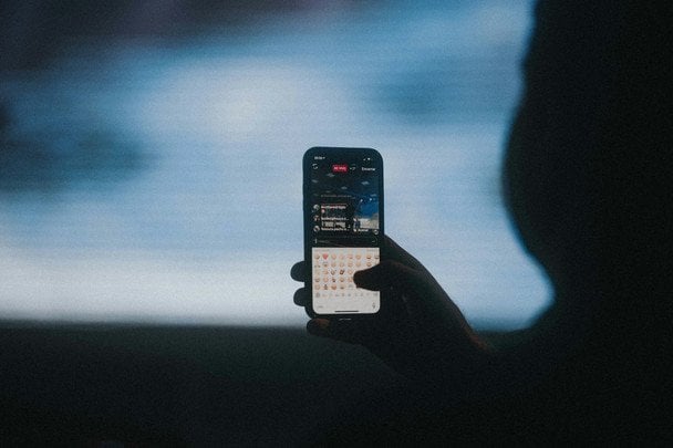 Three ways to stay online