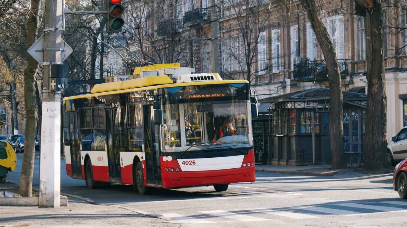 Транспортні тарифи в Одесі квітень