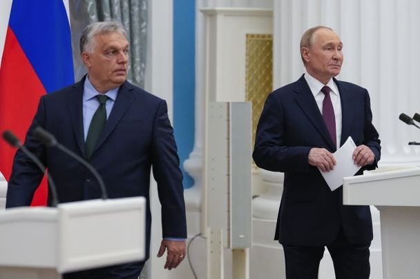 Орбан втрачає рейтинг через риторику