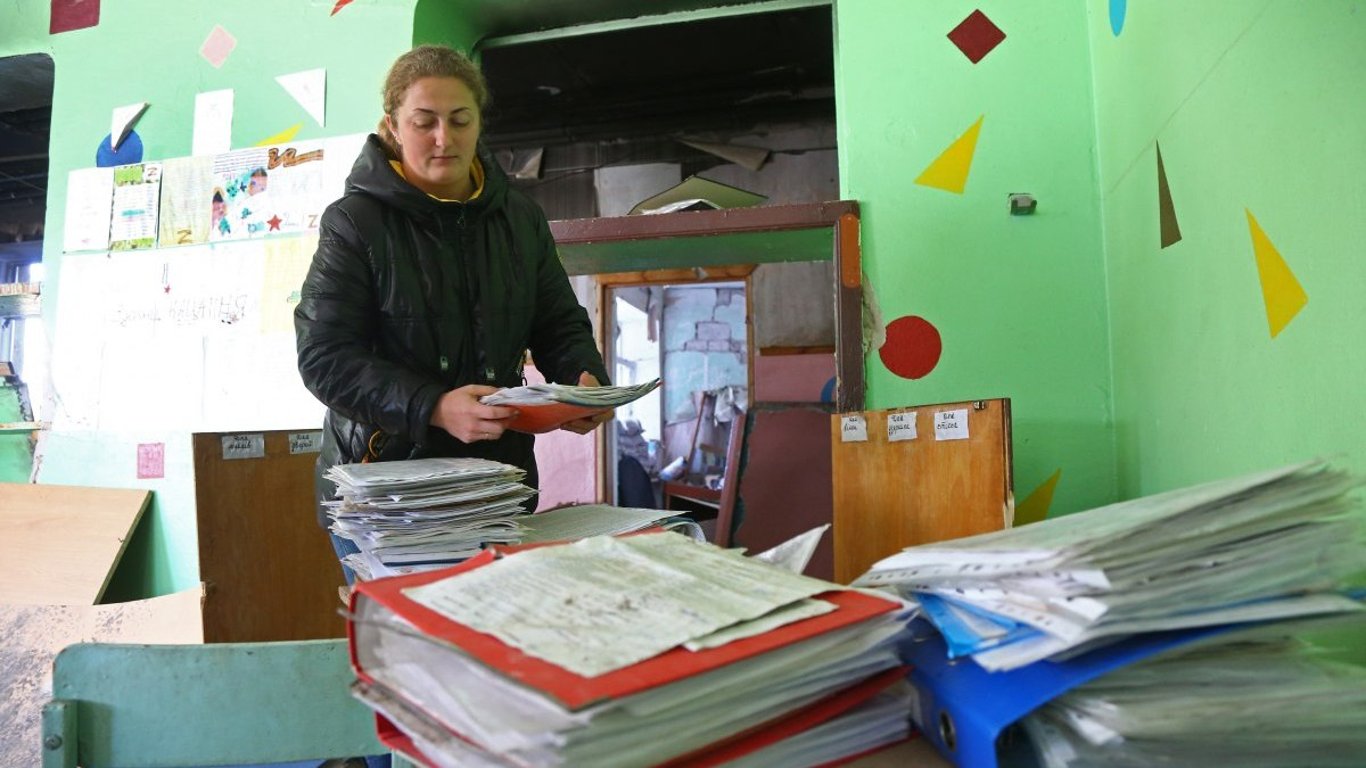 Повышение окладов учителям на 40% с 2026 года: новые минимальные ставки